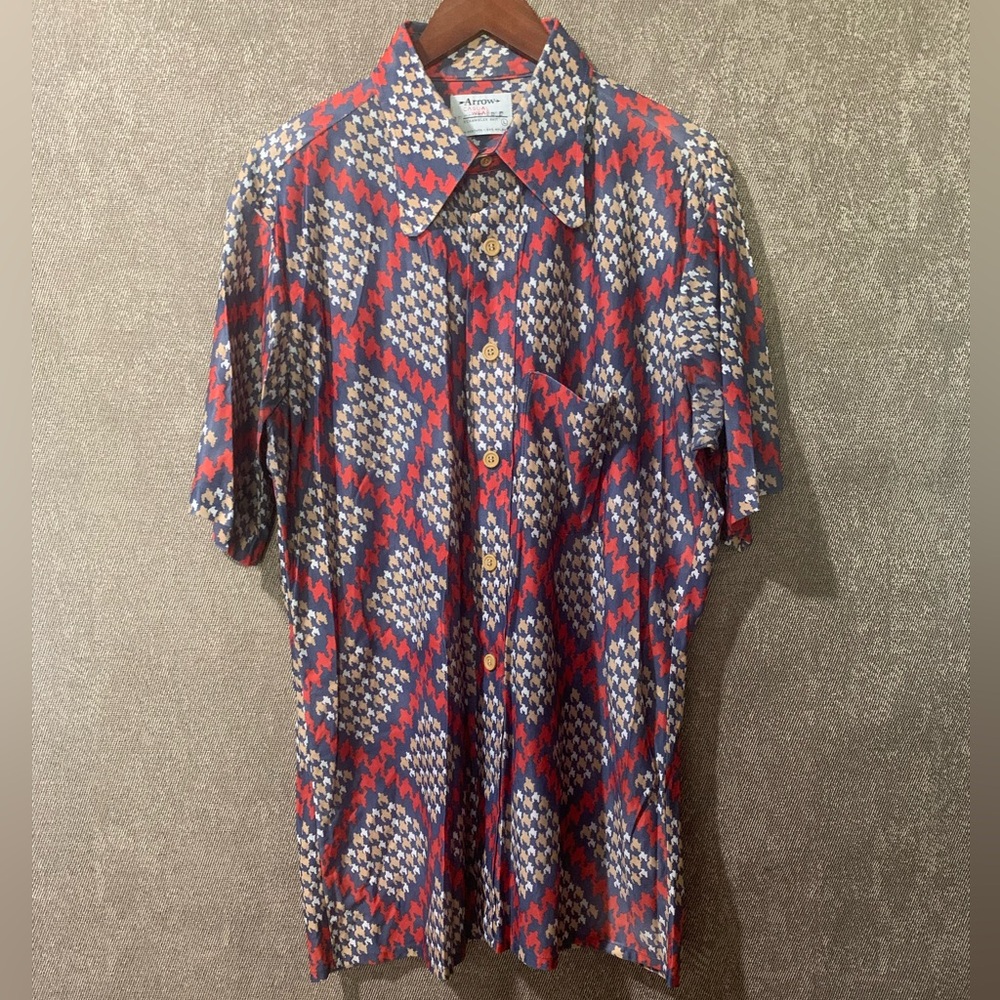 Vintage 1970’s Printed Button Down Shirt- size L